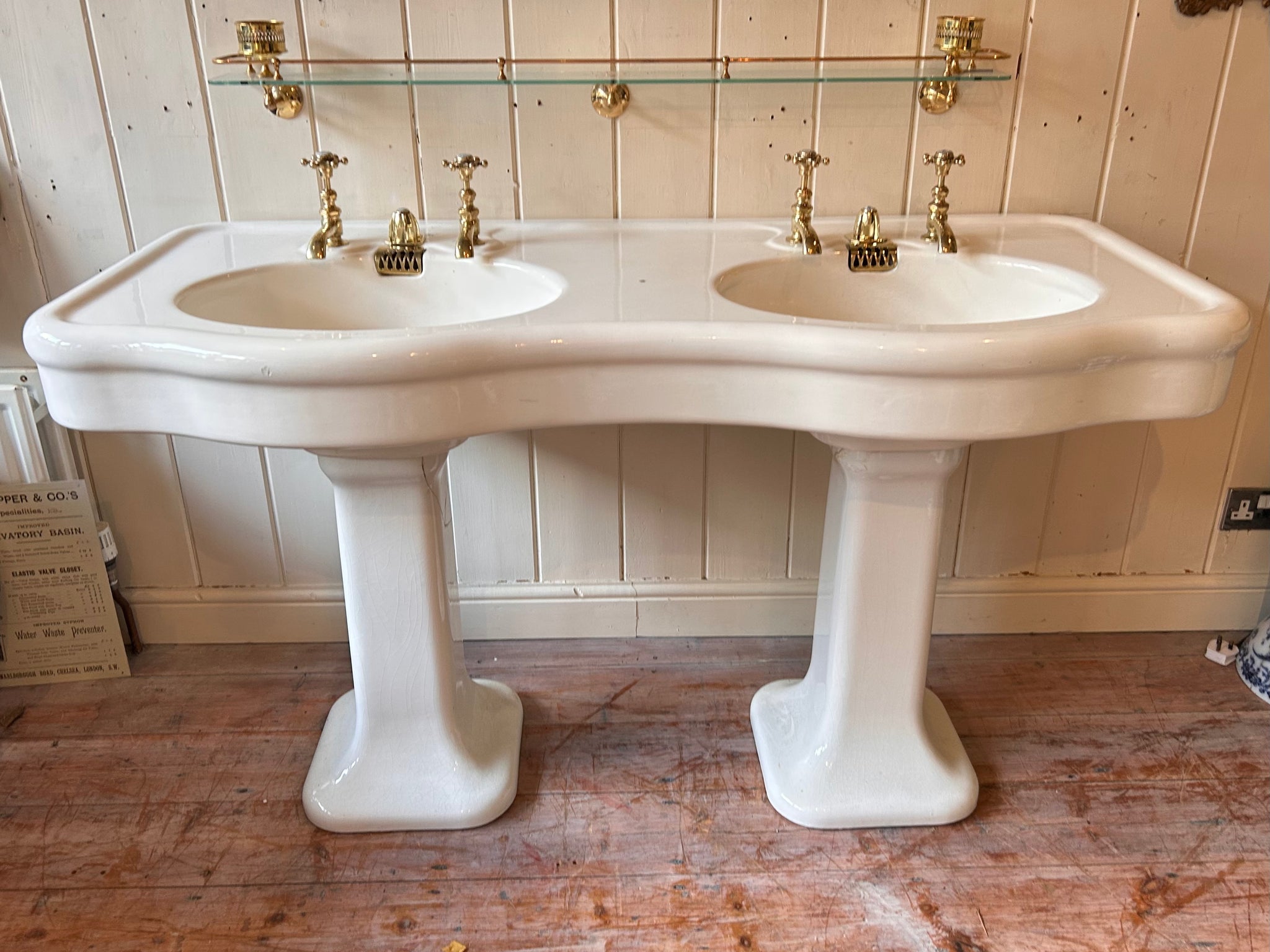 Large Serpentine-Fronted French Double Basin C.1920