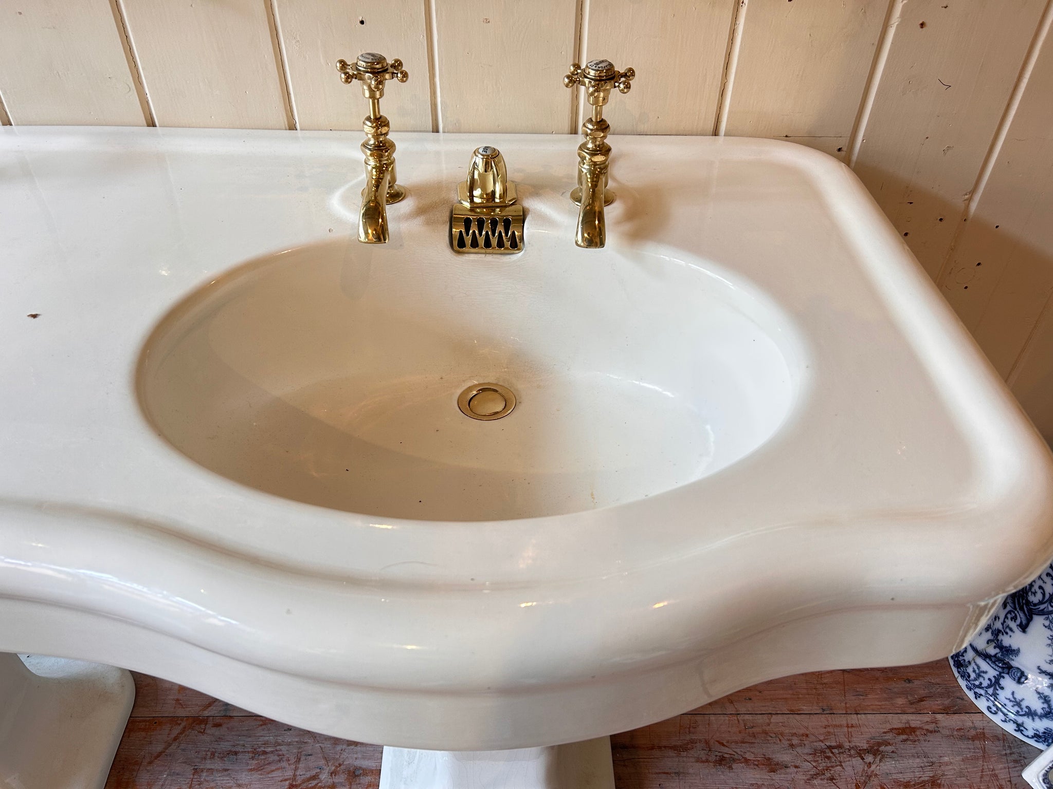 Large Serpentine-Fronted French Double Basin C.1920