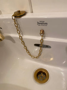 Cloakroom Basin by Royal Doulton C.1930 with plain brackets.