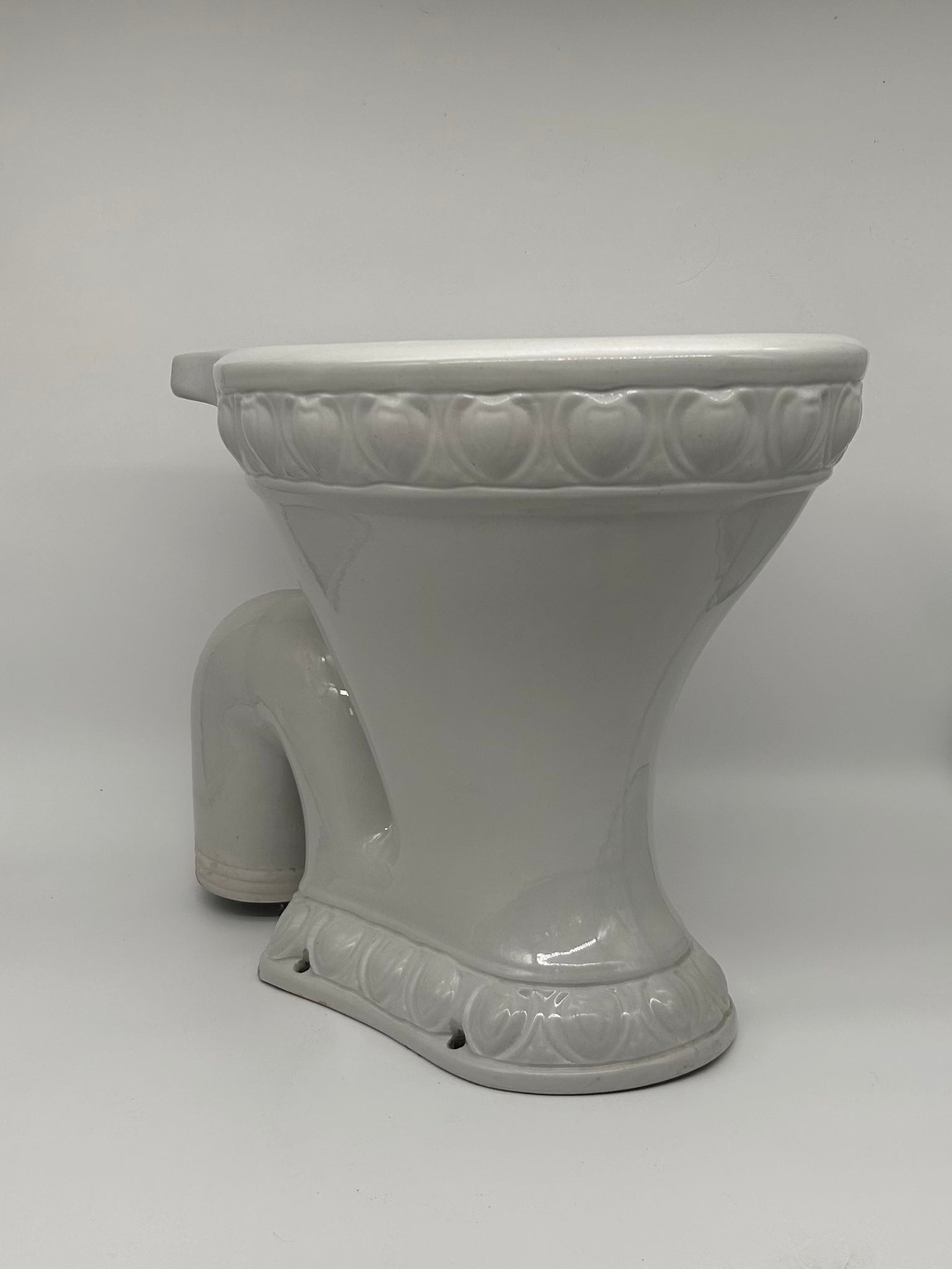 The "EXCELSIOR" WC Pan with Art Nouveau Shields C.1900