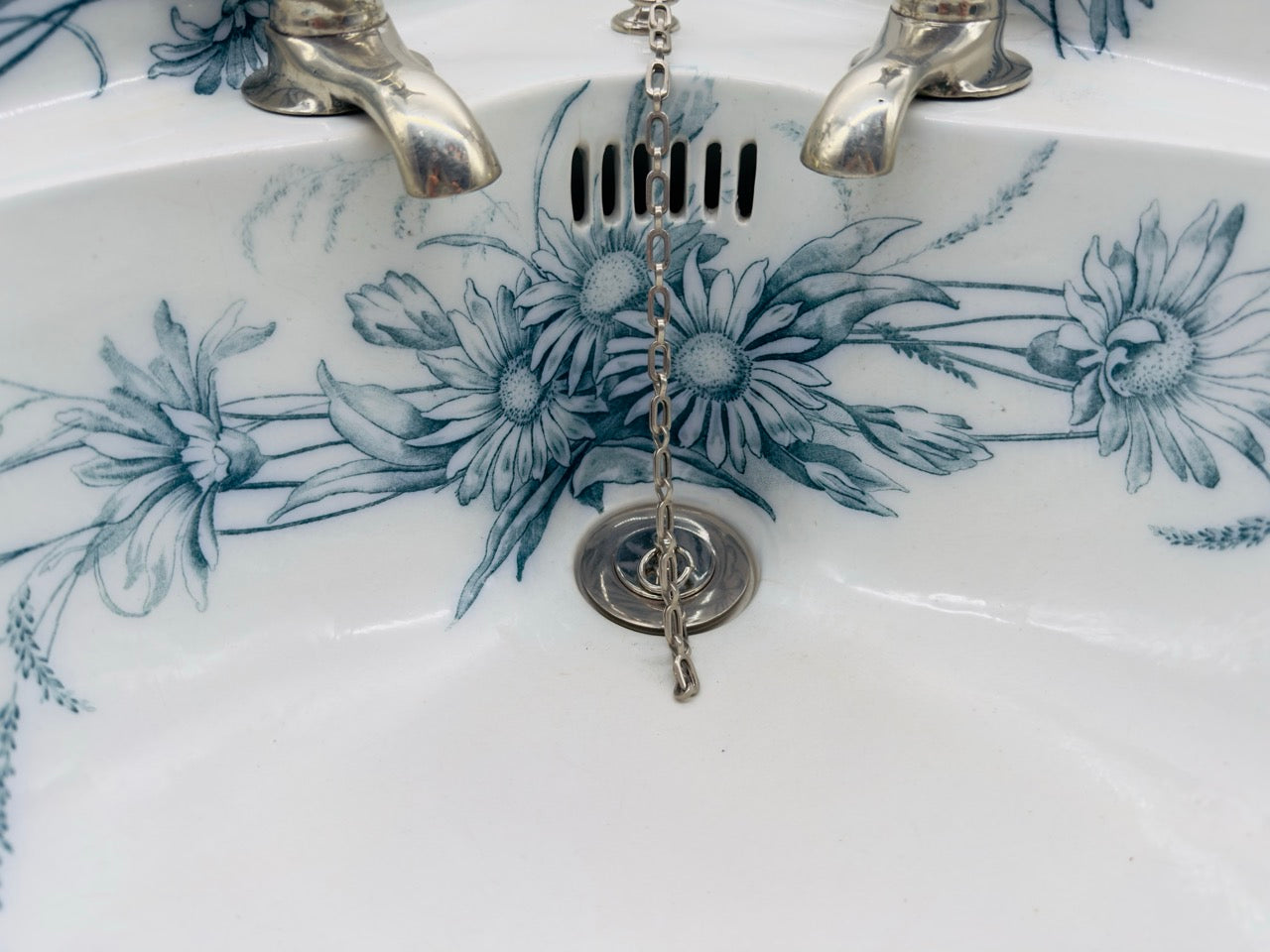 Rare Victorian Blue Transfer Corner Basin C.1890