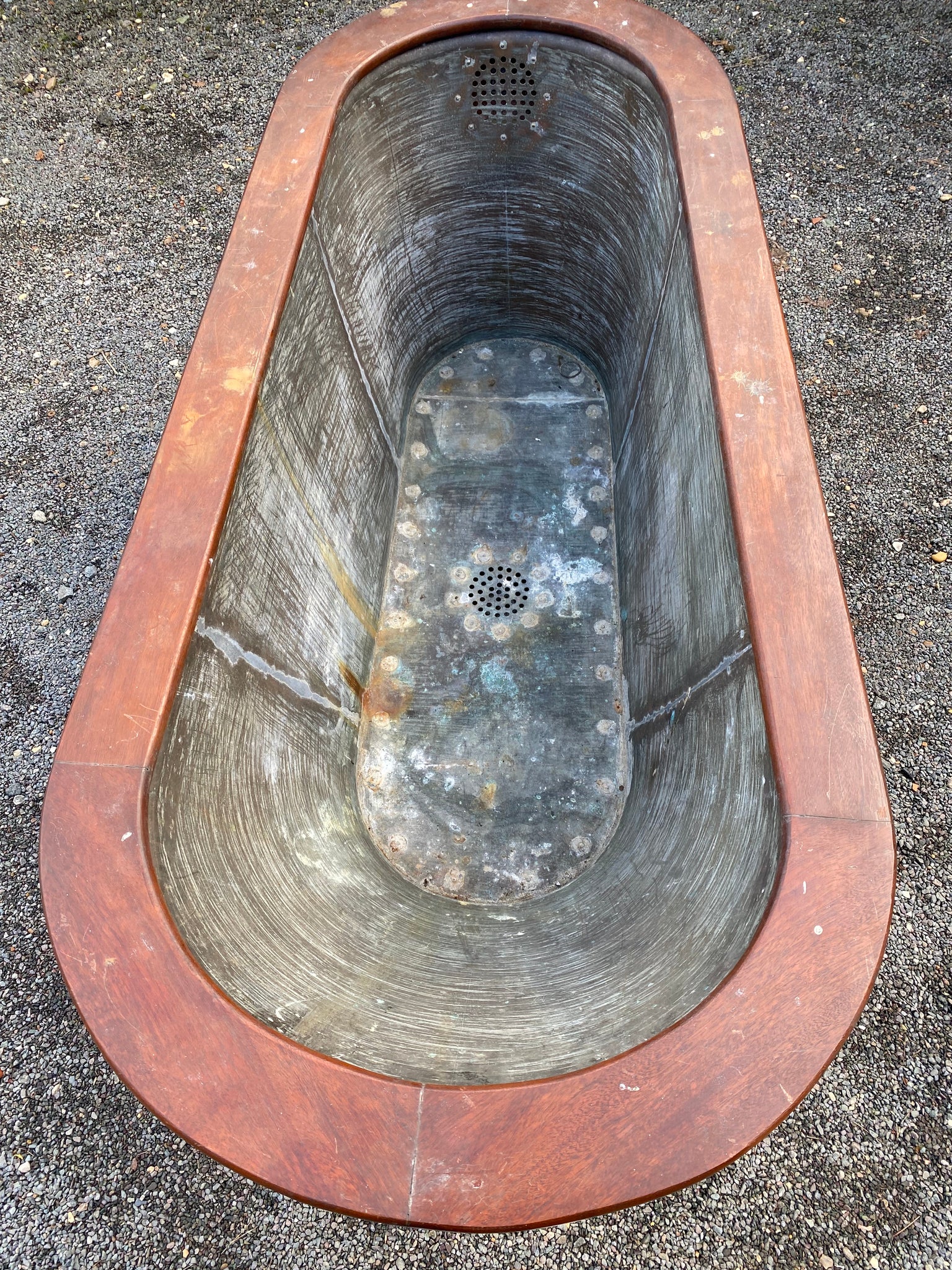 Victorian Mahogany Roll Edge Copper Bath C19th