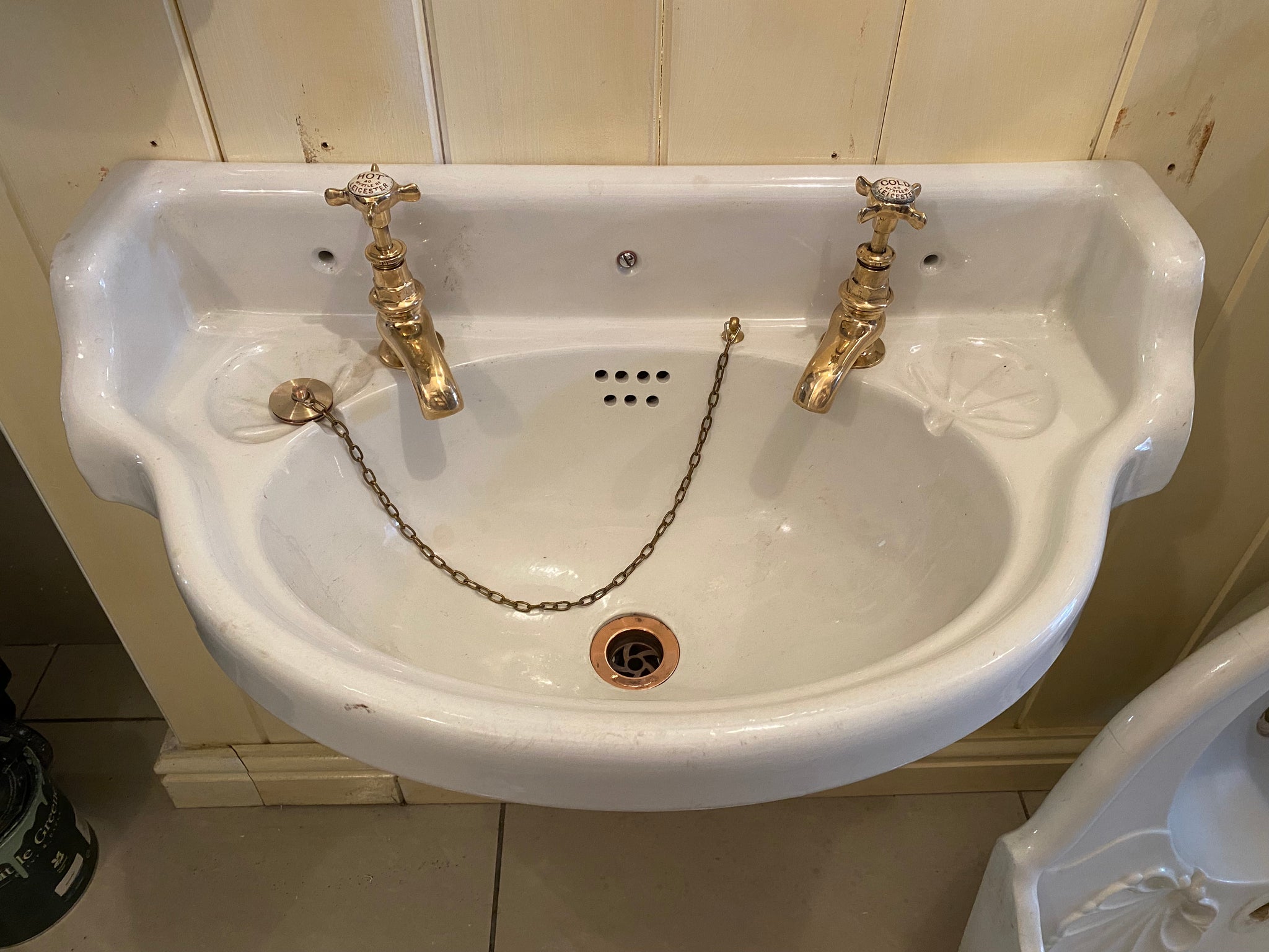 Edwardian Cloakroom Basin C.1900