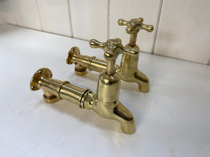 Large 3/4" Edwardian Wall-Mounted Bib Taps with a Higher Flow Rate for Larger Kitchen Sinks