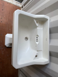 The "SUPERIUS" Basin and Pedestal by BRISTOL C.1930