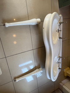Large Vintage  Serpentine-Fronted Double Basin by Porcher, Paris C.1900 on Glazed Fireclay Legs