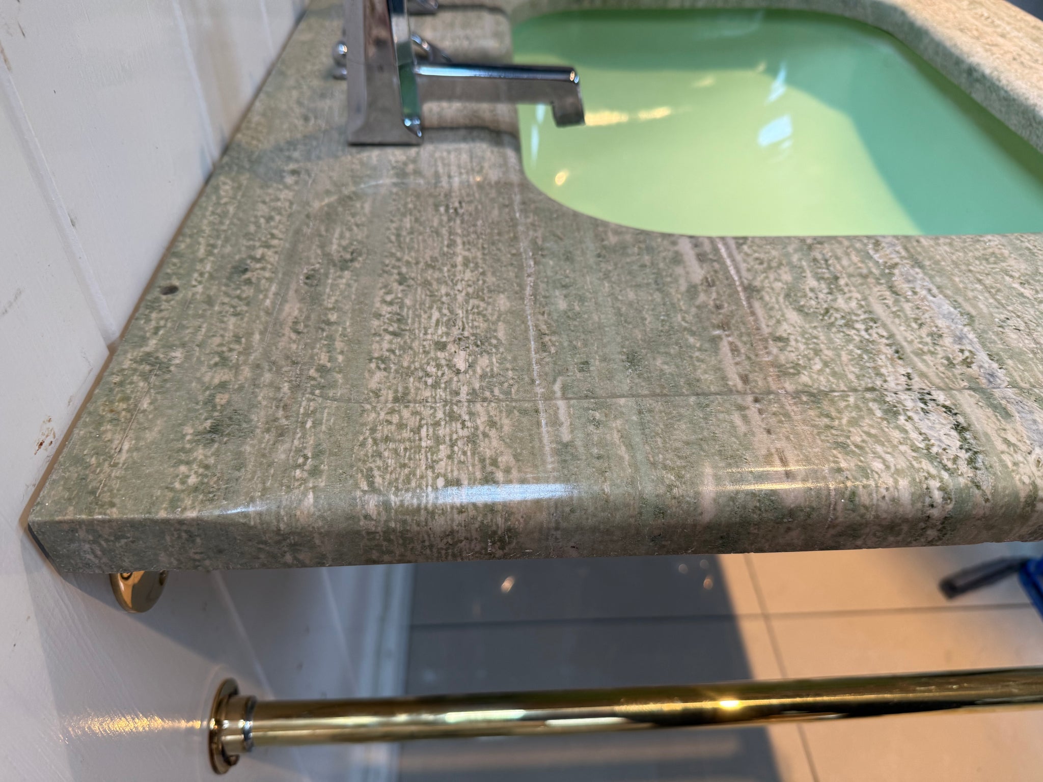 Art Deco Marble Console Vanity Basin by Shanks & Co C.1920 and Brass Stand.
